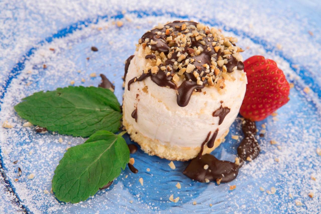 Hotel Ristorante Toscana 알라시오 외부 사진