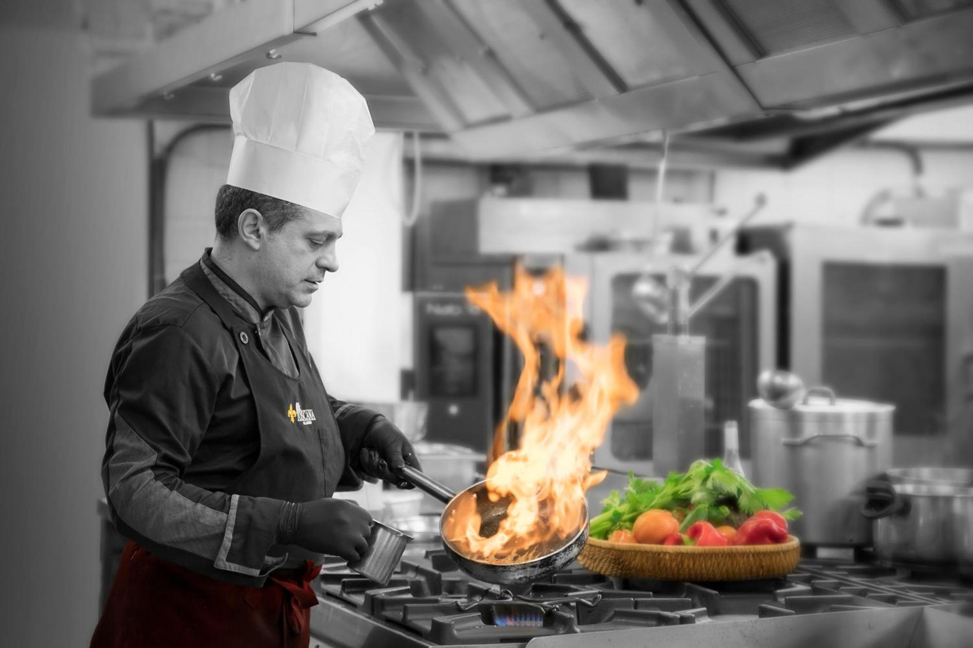 Hotel Ristorante Toscana 알라시오 외부 사진