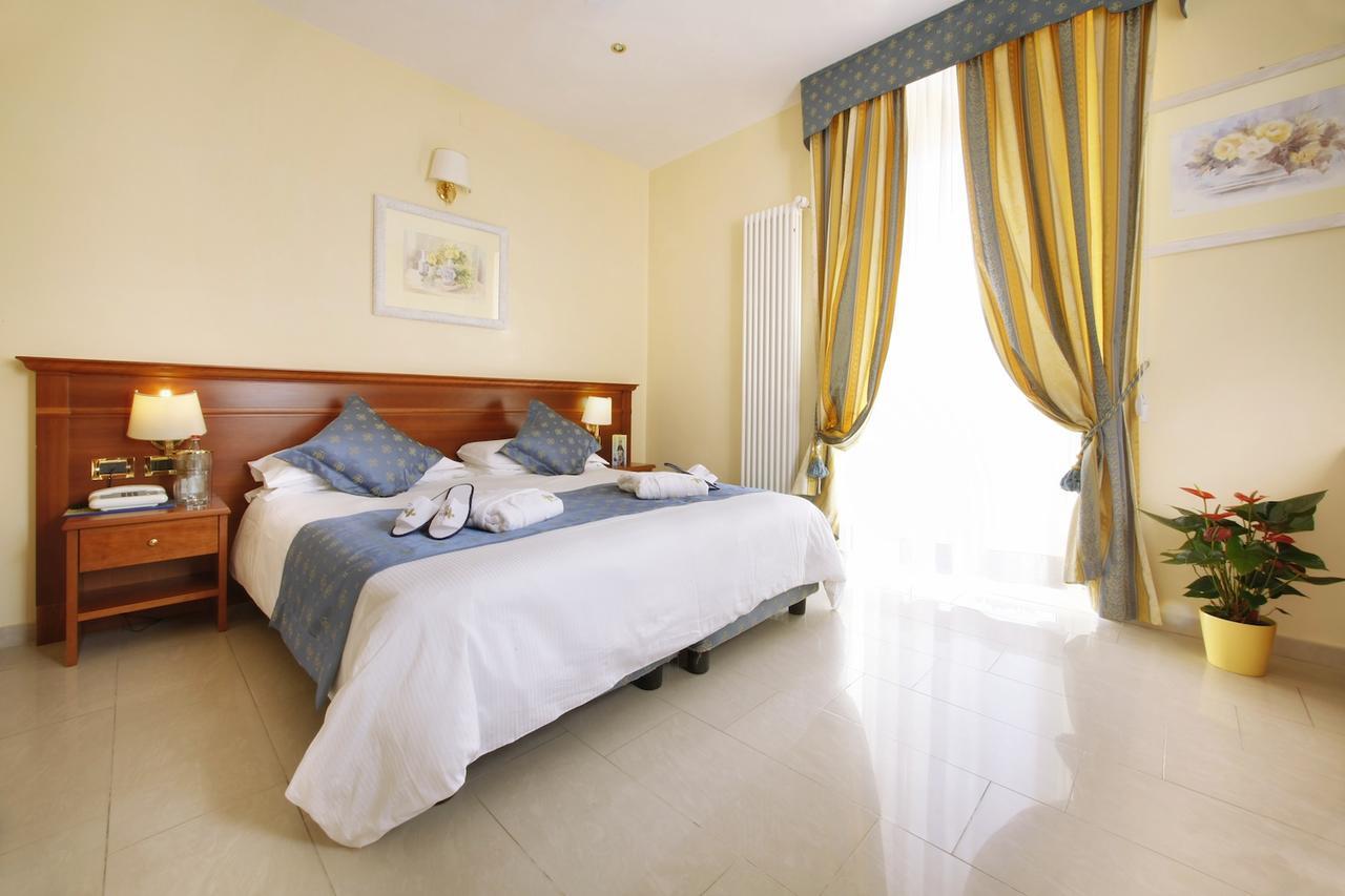 Hotel Ristorante Toscana 알라시오 외부 사진